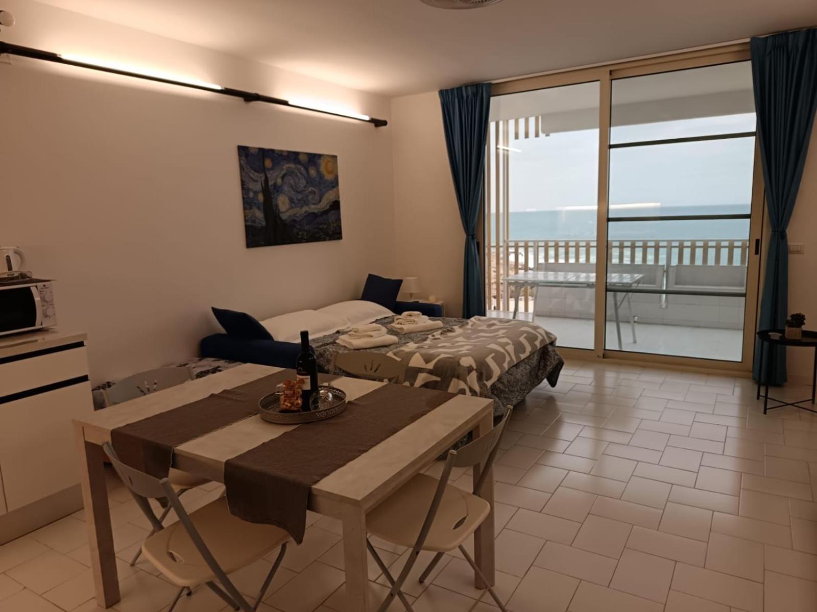 A Un Passo Dal Mare Apartamento Polignano a Mare Exterior foto